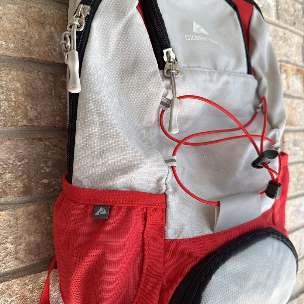 Ozark trail Thomas hollow backpack light gray/red  Great Condition! - Picture 6 of 10